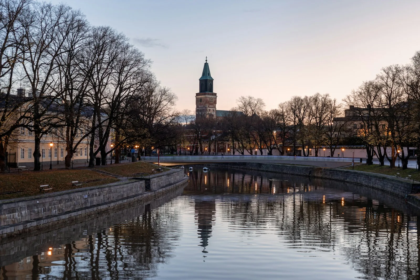 Toimistosiivous Turku